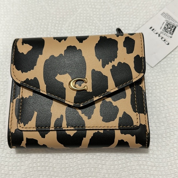 Coach Wyn small wallet Leopard print - Picture 3 of 12